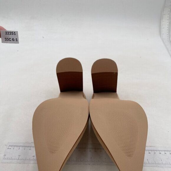 Elegant Tan Mules - Picture 6 of 7